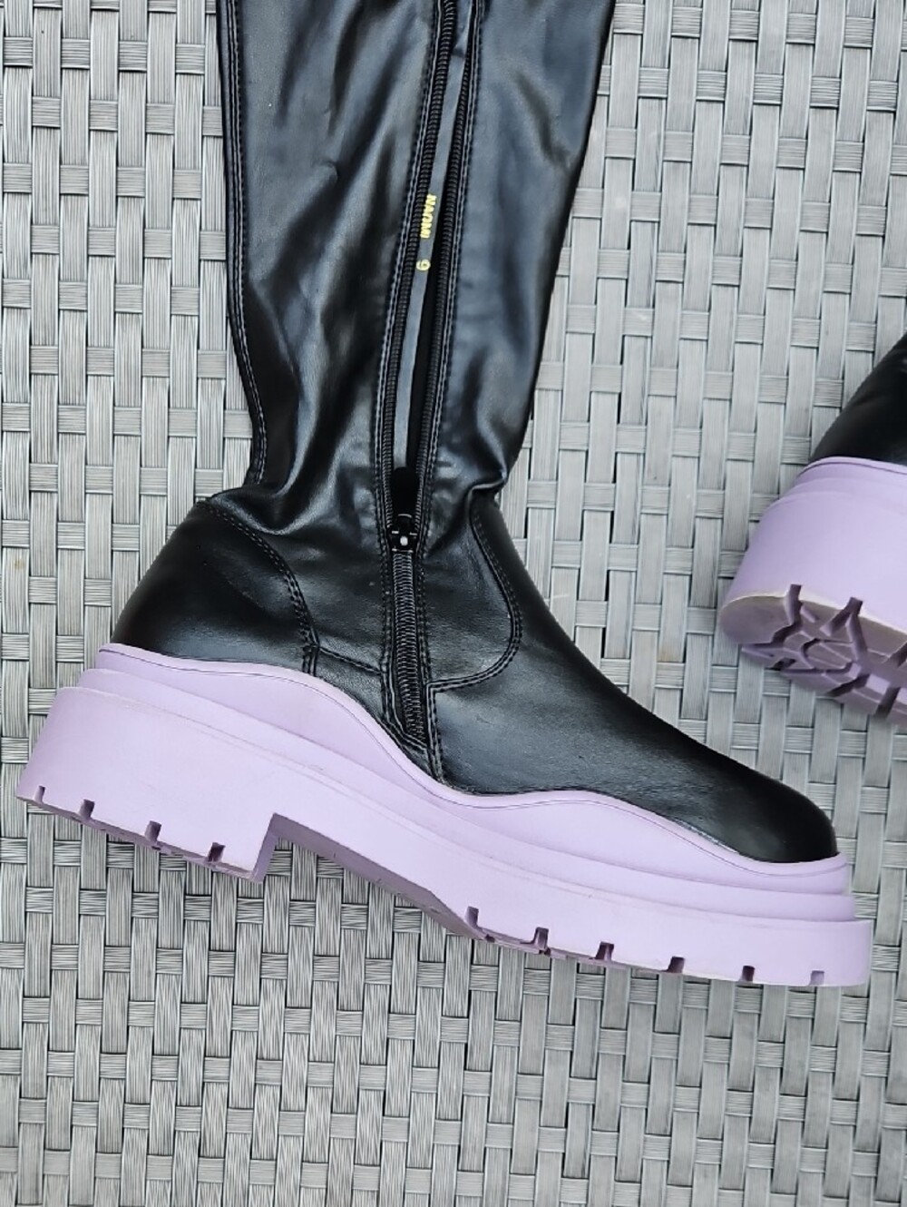 Azalea Wang Black Naomi Thigh High Boots  Purple Lug Sole Boots Flatform Size 9 - Picture 8 of 17